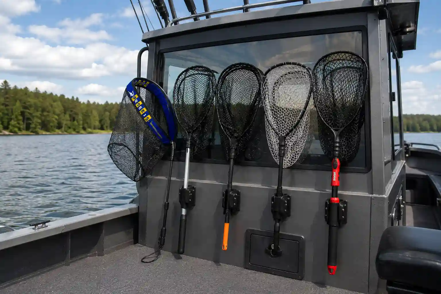Best pike landing nets