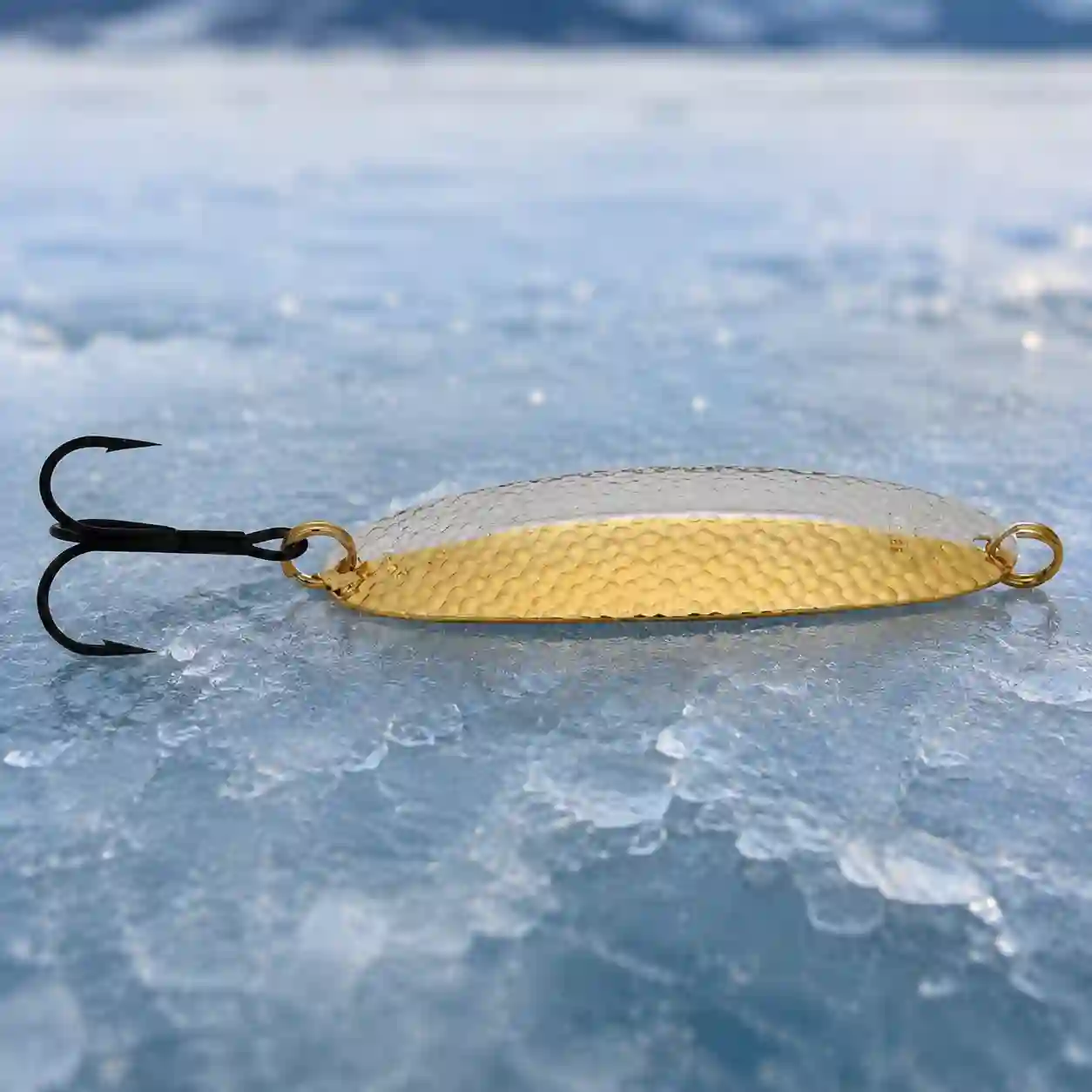 Williams Wabler W60HN Silver and Gold flutter spoon for ice fishing pike